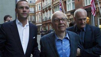 Miliband calls for break-up of Murdoch's British empire
